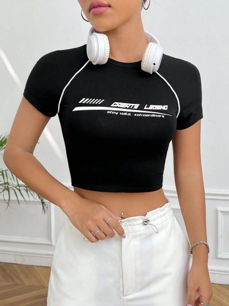 Street Mesh Graphic Crop Top