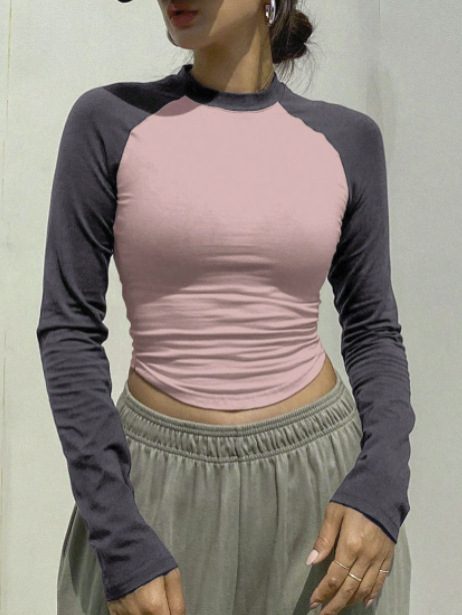 Colorblock Long-Sleeve Crop Top