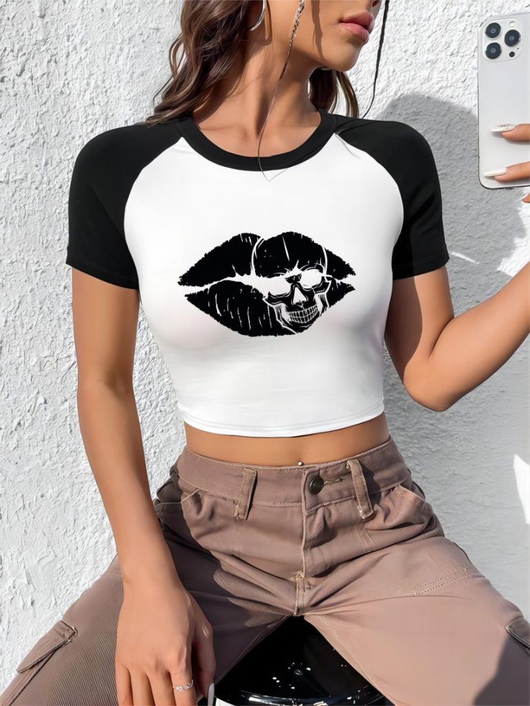 Brown Skull Print Crew Top