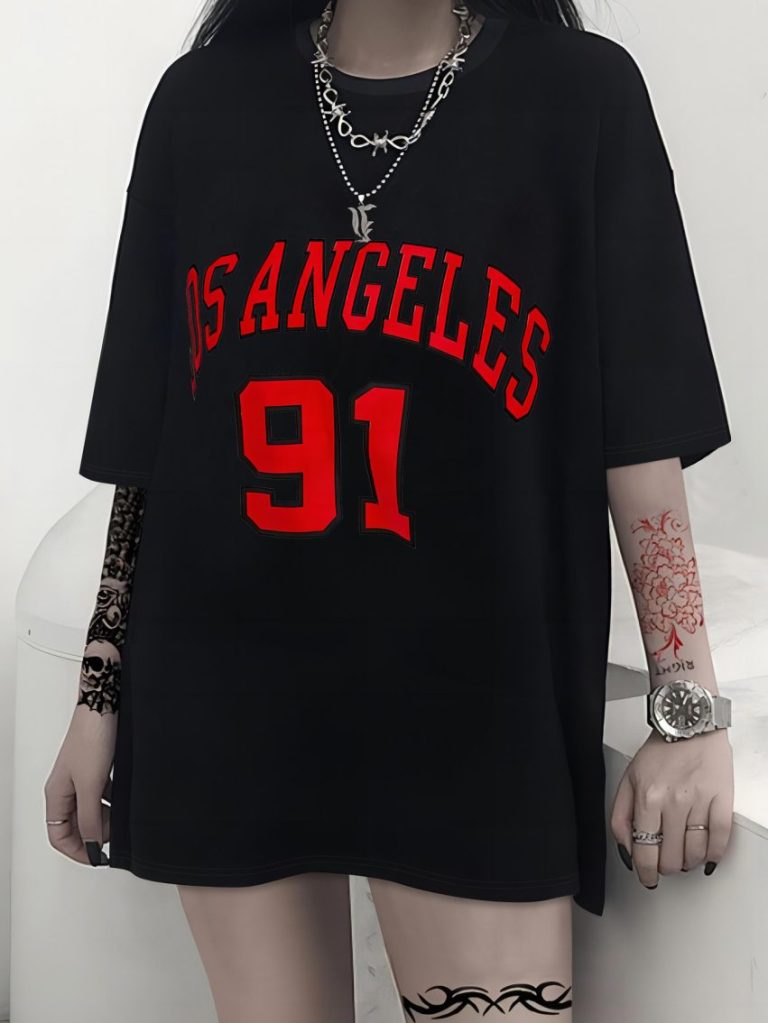 Red Star Print Tee