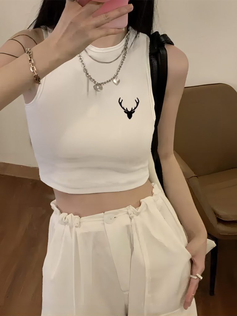 Star Print Collared Sleeveless Top