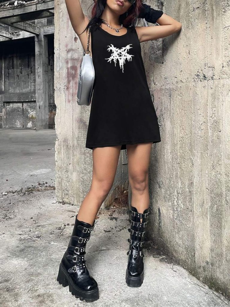 Skull Print Short Sleeve Top