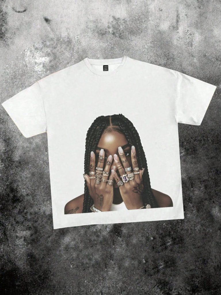 Rings Face Graphic Tee