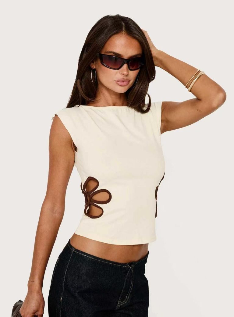 Trendy Flower Cut-Out Top