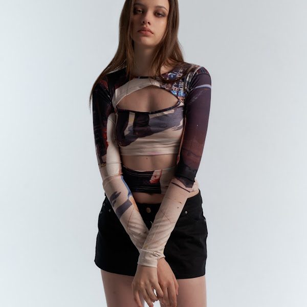Black Lace Fitted Long-Sleeve Top