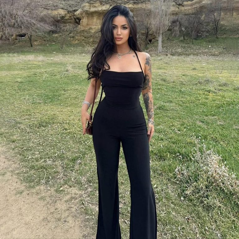 Sleeveless Square-Neck Jumpsuit
